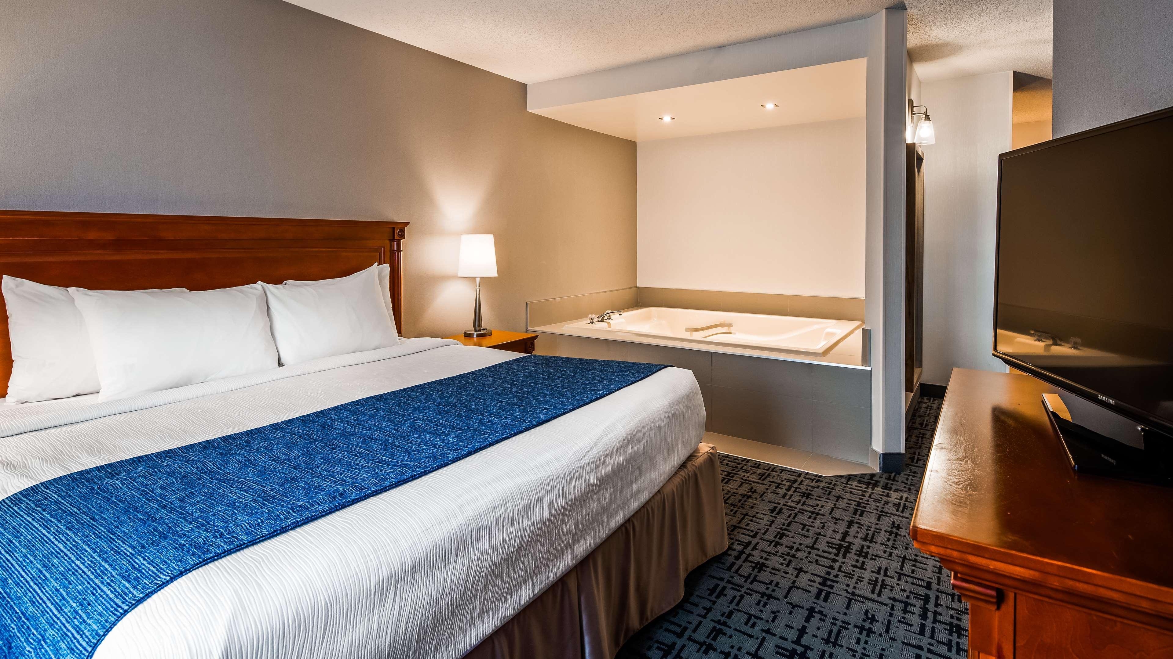 Best Western Hotel Бросард Екстериор снимка