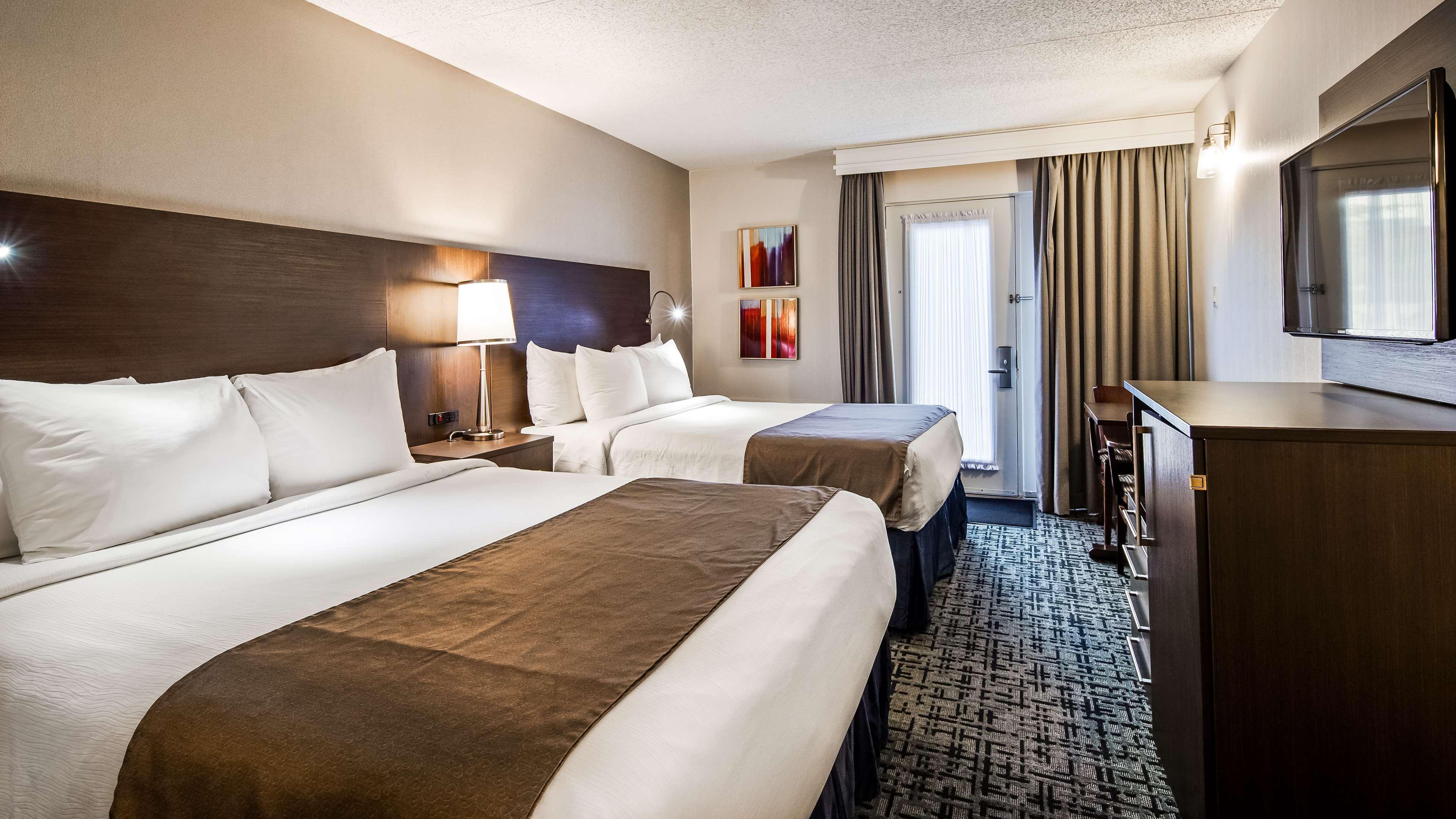 Best Western Hotel Бросард Екстериор снимка