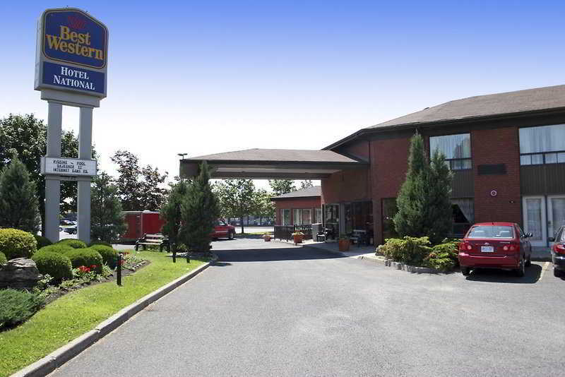 Best Western Hotel Бросард Екстериор снимка